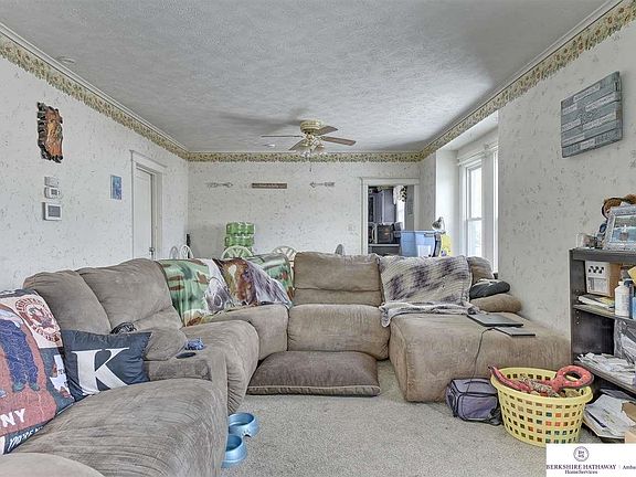 5th image of 1204 1st Ave