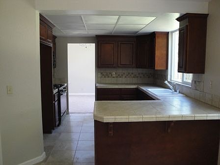 3rd image of 806 San Remo St