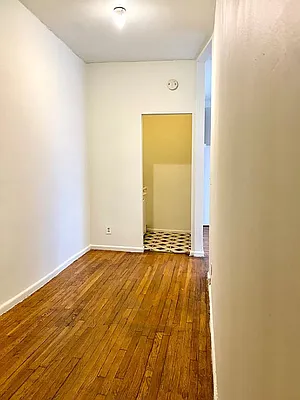 Rented by Compass | media 6