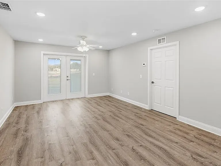 12 Armbruster Ct — Photo 14