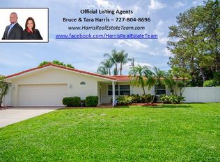 430 79th Ave NE, Saint Petersburg, FL 33702