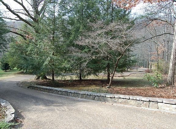 4th image of 138 Palisades Dr