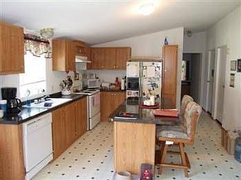 1st image of 4602 17th Ln NE