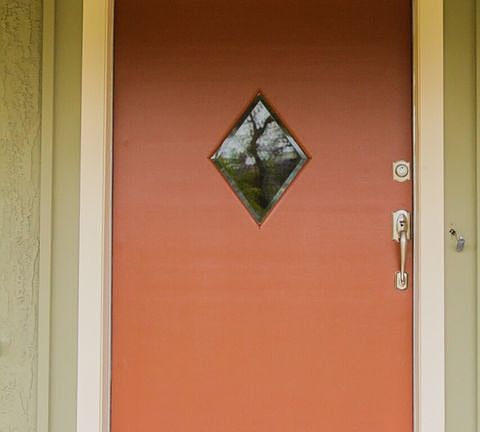 5th image of 154 S Kingsley Dr