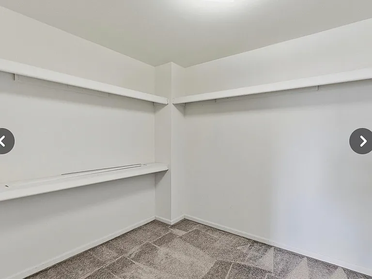 29760 Beverly Ln — Photo 3