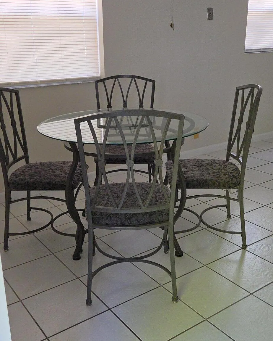 2 bed, 2.0 bath, 883 sqft, $1,675 — Photo 4