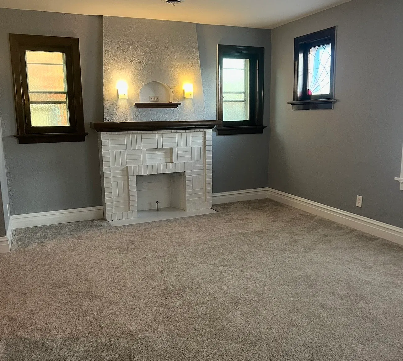 2 bed, 1200 sqft, $1,295 — Photo 1