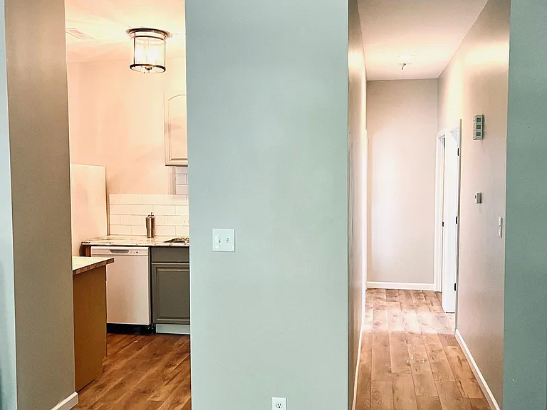 1116 Rutger St #B — Photo 8