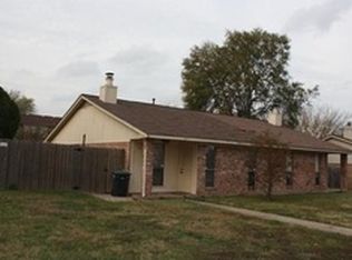 1802 Holleman Dr #A, College Station, TX 77840