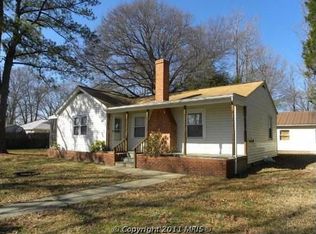 801 Monroe St, Colonial Beach, VA 22443