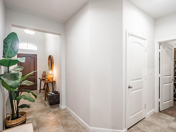 3rd image of 1615 Laguna Meadows Trl
