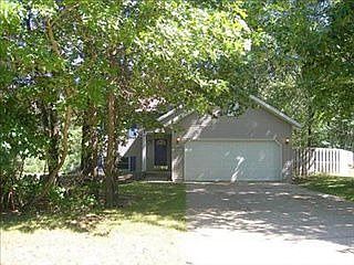 1st image of 10074 Rosemary Ln