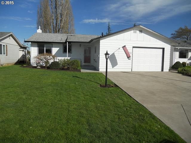 2nd image of 1074 Randolph Rd