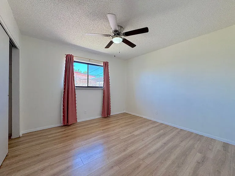 10617 Josie Pl — Photo 20