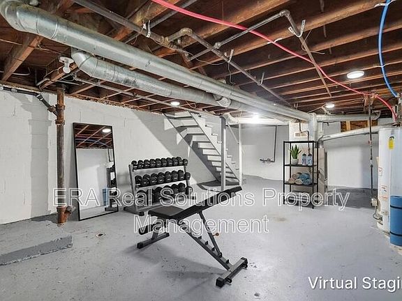 3rd image of 1575 Cordell Ave