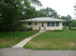 1031 Monroe St N, Hudson, WI 54016