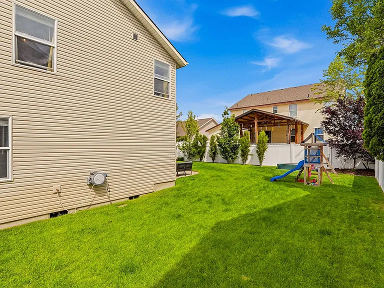 18115 E Mansfield Ave — Photo 23