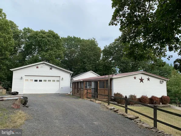 82 Foliage Ln, Keyser, WV 26726