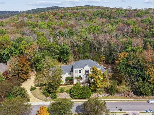 2721 Muir Woods Dr SE, Owens Cross Roads, AL 35763