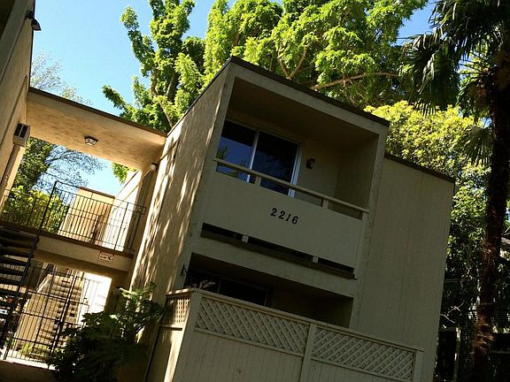 2nd image of 2216 G St APT 12