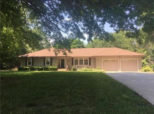 2939 Easton Rd, Saint Joseph, MO 64503