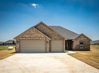 295 Mountain Ridge Pl, Lawton, OK 73507