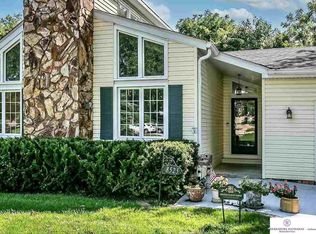 8525 N 52nd Ave, Omaha, NE 68152