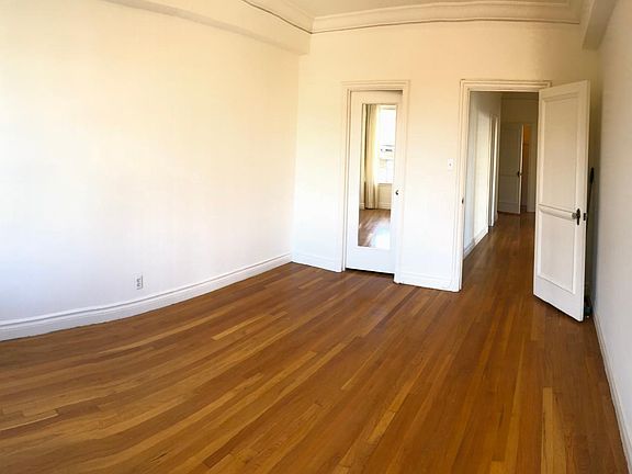 4th image of 3401 Clay St APT 202