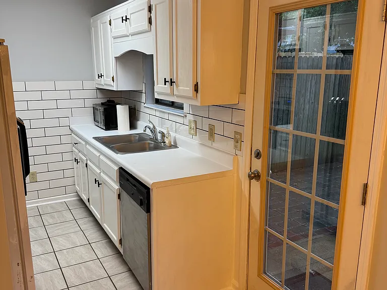 1252 Joiner Rd — Photo 6