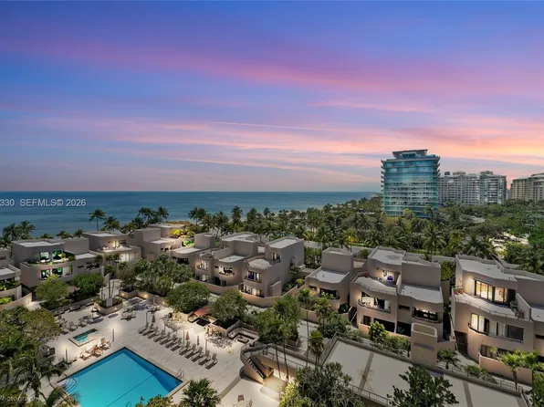 201 Crandon Blvd APT 833, Key Biscayne, FL 33149