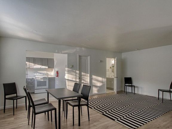 2nd image of 79B Milford Ave #B