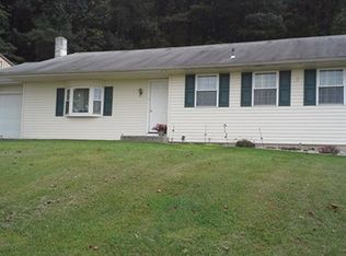 2458 Conestoga Creek Rd, Narvon, PA 17555