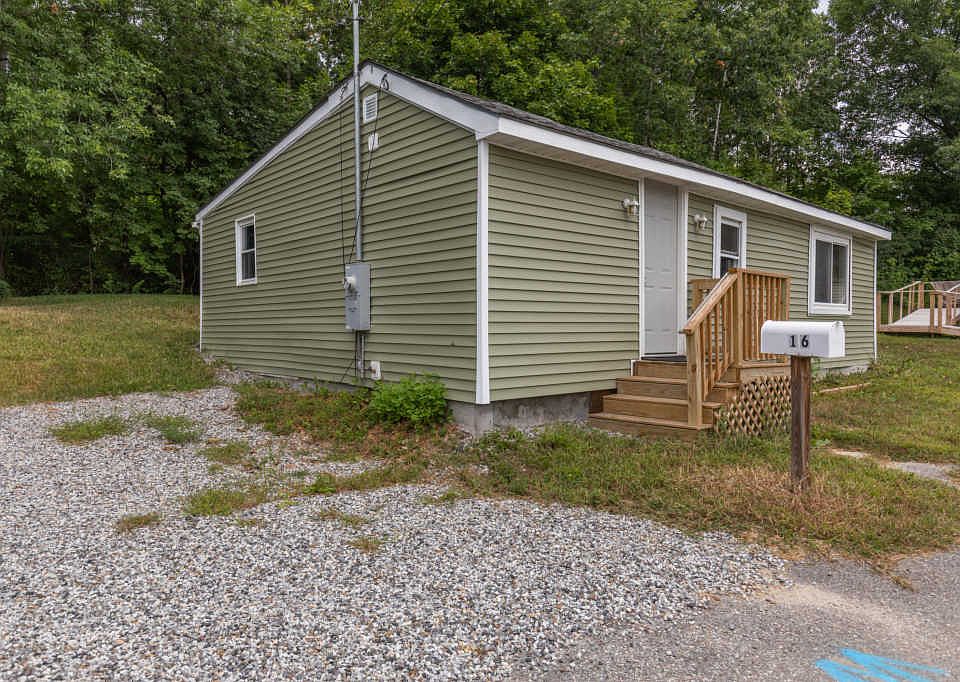 16 Merton Blvd Lewiston, ME, 04240 Apartments for Rent Zillow