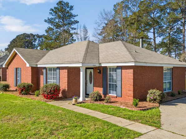 1007 Stableway Rd, Pike Road, AL 36064