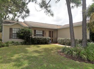 382 Emerson Dr NW, Palm Bay, FL 32907