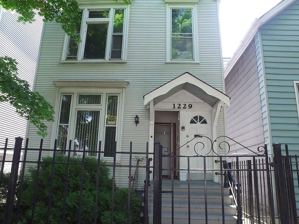 1st image of 1229 W Barry Ave #1
