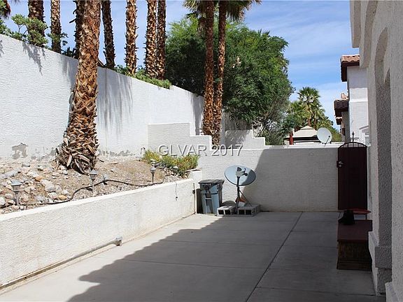 3rd image of 3935 Starfield Ln #0