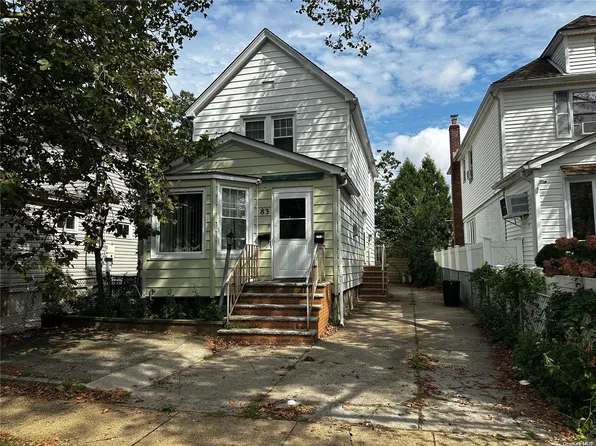 83 Putnam Avenue, Valley Stream, NY 11580