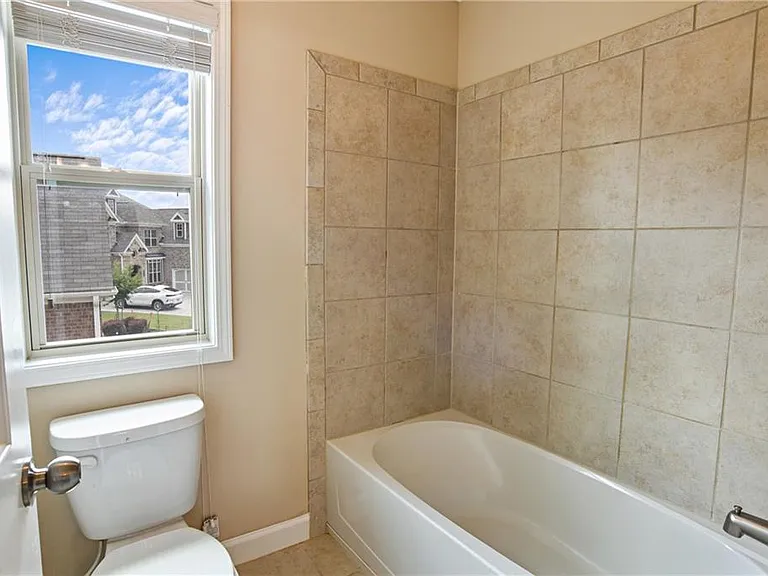 4835 Edgemoore Trce — Photo 48