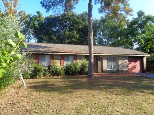 3919 Peters Dr, Panama City, FL 32405