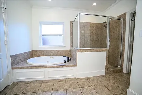 1604 High Point Dr — Photo 8