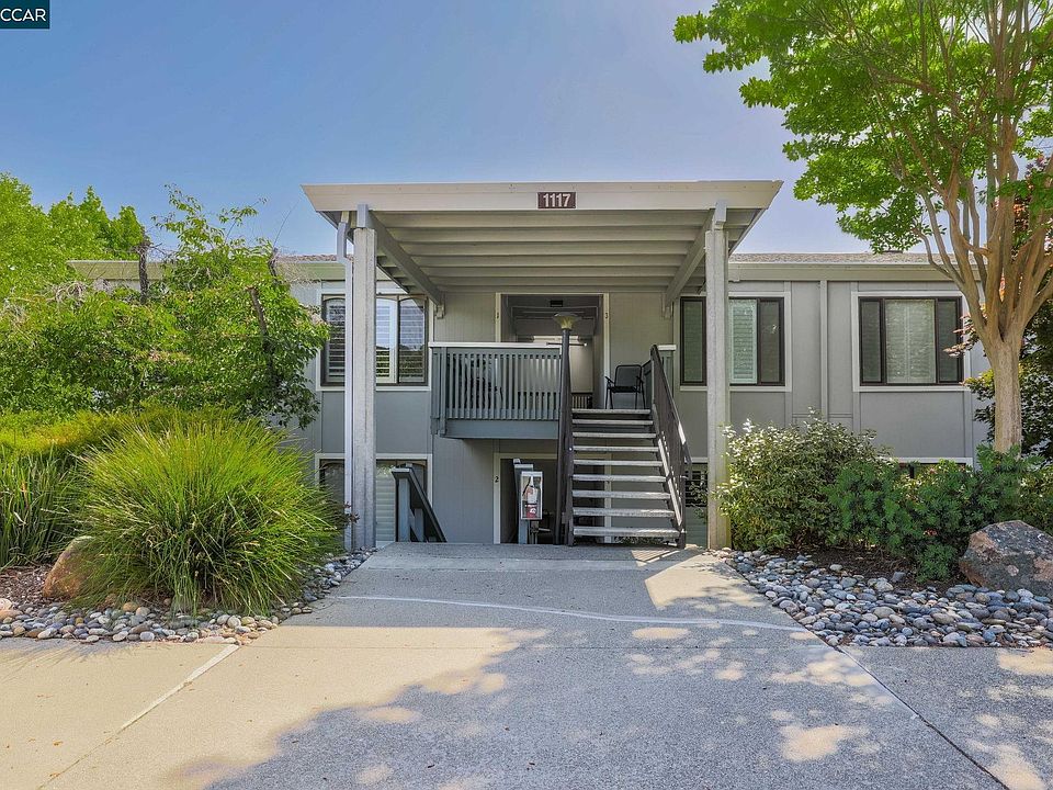 1st image of 1117 Golden Rain Rd APT 1
