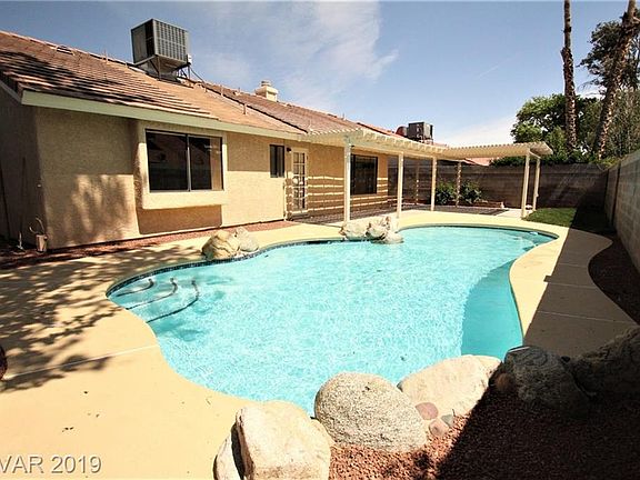5th image of 6421 Pleasant Grove Ct