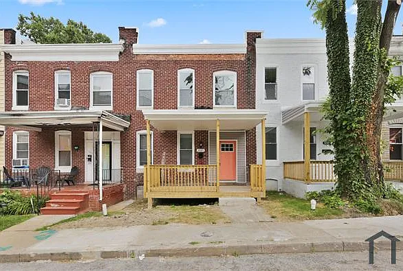 3 bed, $1,800 — Photo 1