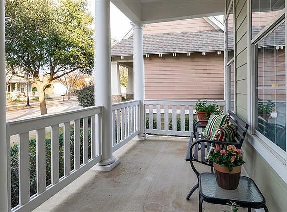 3rd image of 8624 Summer Tree Ln
