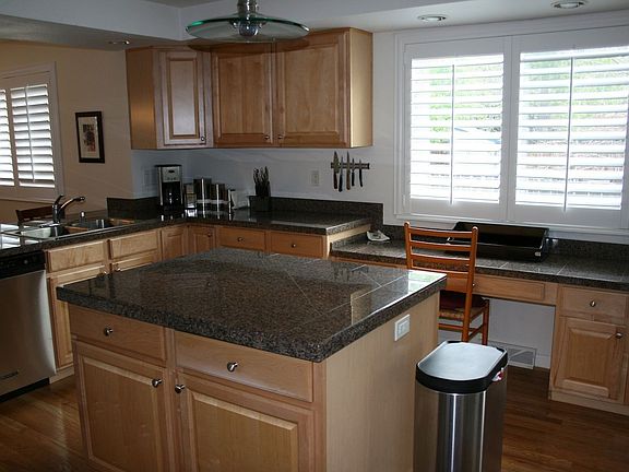 Kitchen with Granite