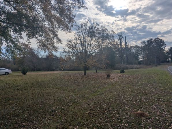 596 McNair Springs Rd, Magee, MS 39111
