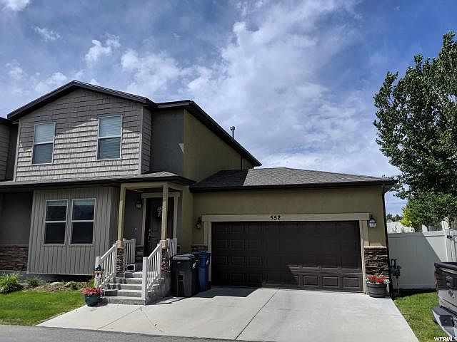 1st image of 552 W Goldenrod Way