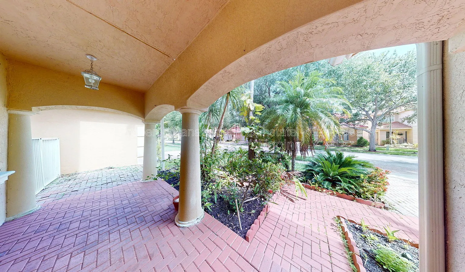 4 bed, 2.5 bath, 3098 sqft, $3,900 — Photo 3