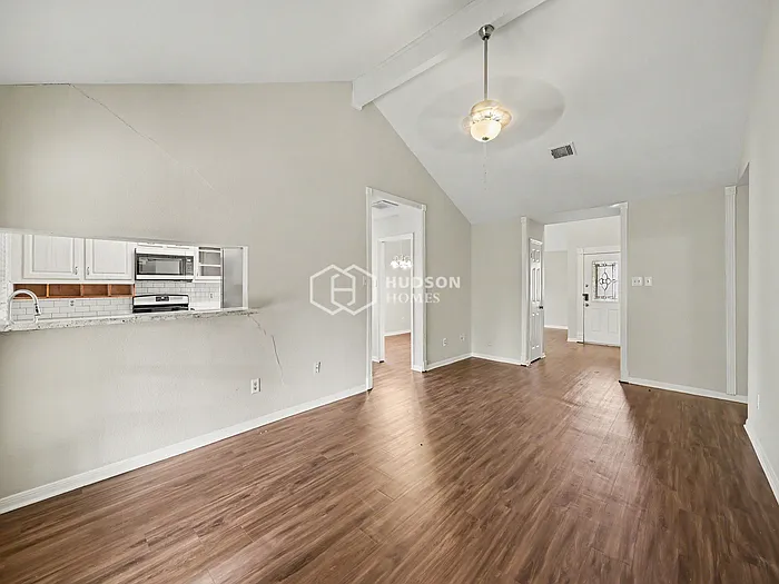 9127 Cypress Square Dr — Photo 11